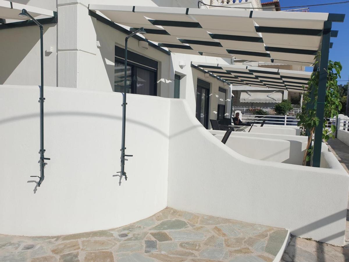 Eantos Studios And Suites Peraía Extérieur photo